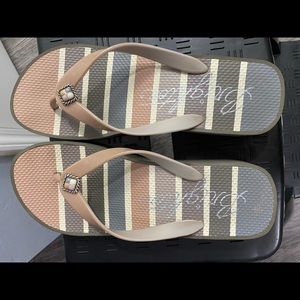 Brighton wedge flip flops